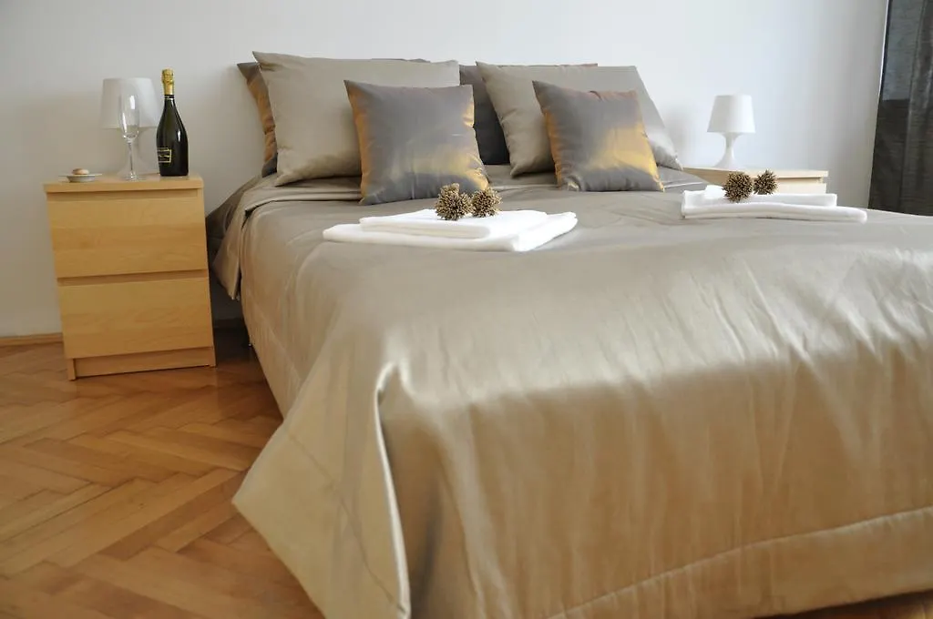 Metropolis Prague Apartments Pelc Tyrolka 0*,